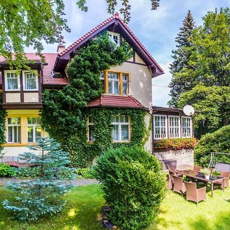 Villa Parkowa 5 Świeradów-Zdrój Exteriör bild