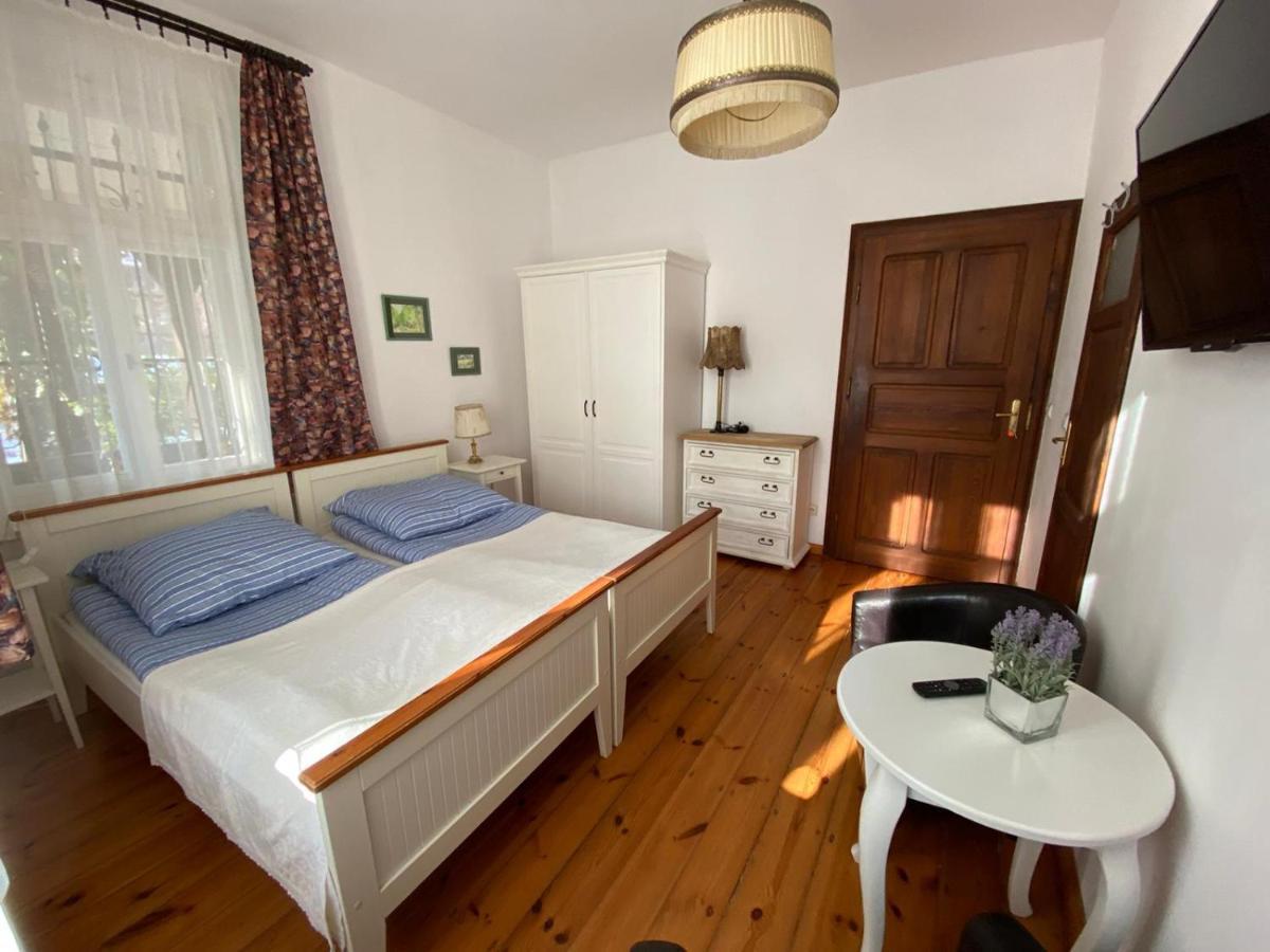 Villa Parkowa 5 Świeradów-Zdrój Exteriör bild