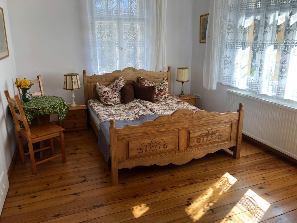 Villa Parkowa 5 Świeradów-Zdrój Exteriör bild